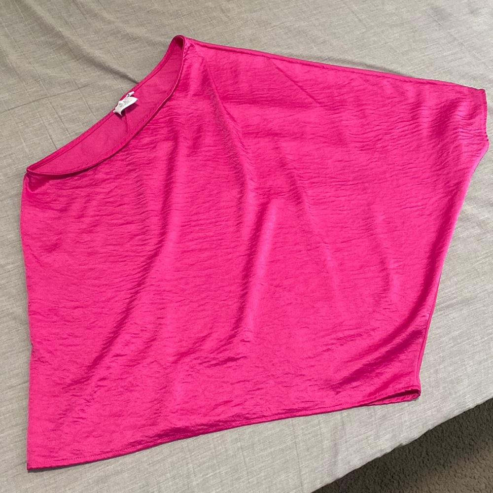 Shop the Mint Size L One Shoulder Top
